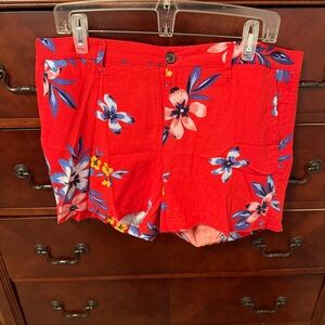 Old Navy Red Floral Women's Shorts